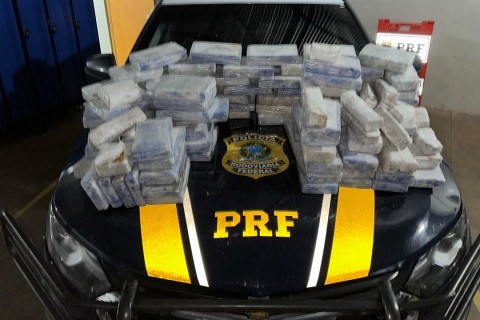 🚔 PRF descobre fundo falso em caminhonete e apreende mais de 110 kg de cocaína no Contorno Norte de Maringá