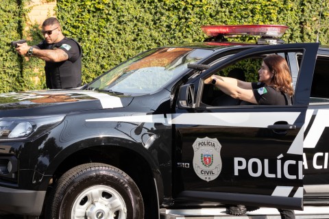 A Polícia Civil do Paraná prendeu um homem de 35